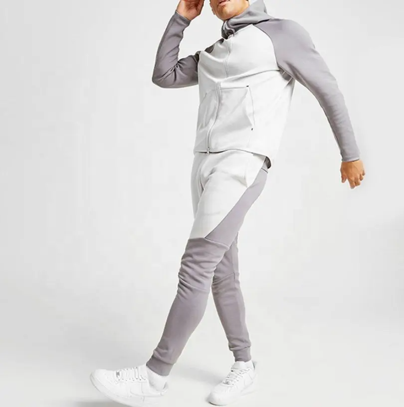 Wholesale Latest Design Plain Fleece Tracksuit Custom Men&#39;s Fitted Tracksuit Autumn Winter Fleece Thicken Tracksuit 